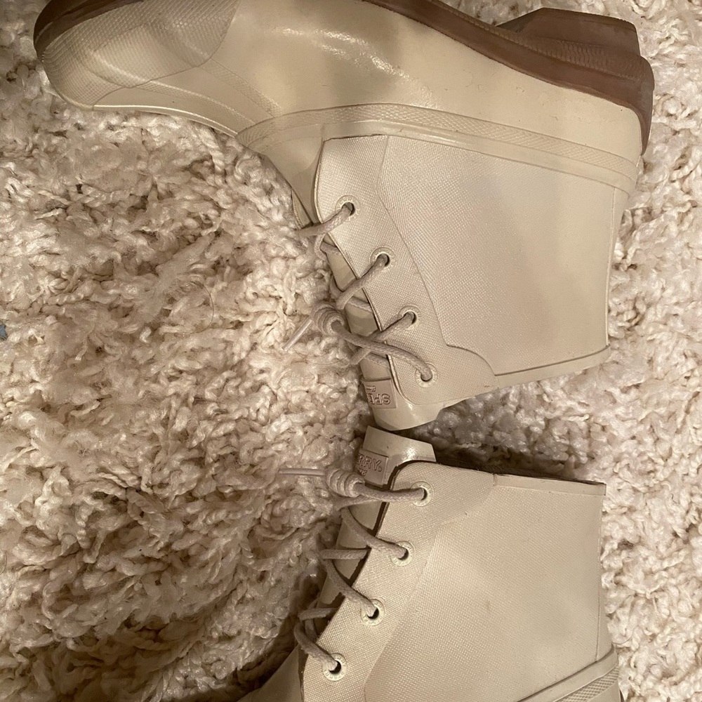 Sperry rain boots